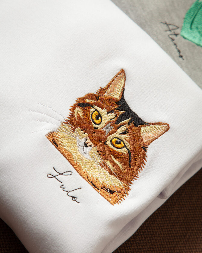 Buzo personalizado a color con 1 mascota - Imagen 4
