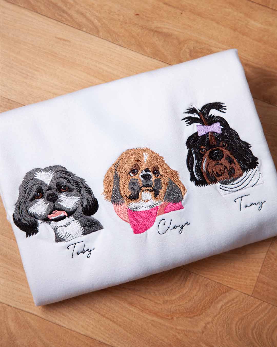 Buzo personalizado a color con 3 mascotas - Imagen 8