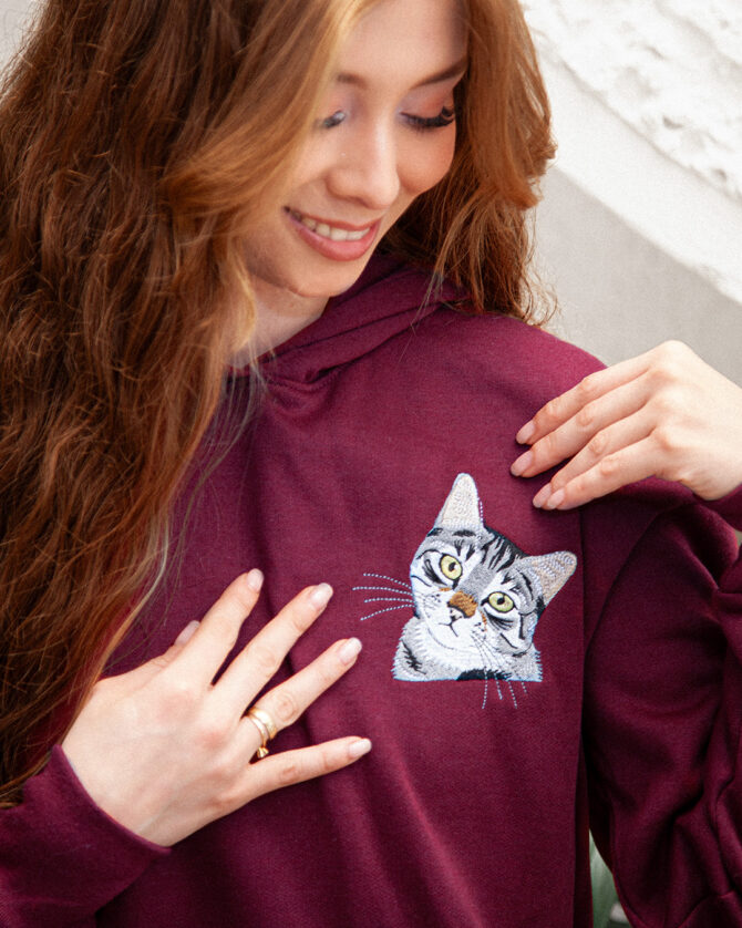 Hoodie personalizado a color 1 mascota